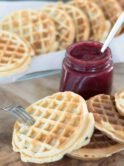vanille wafel met huisgemaakte frambozenjam 2